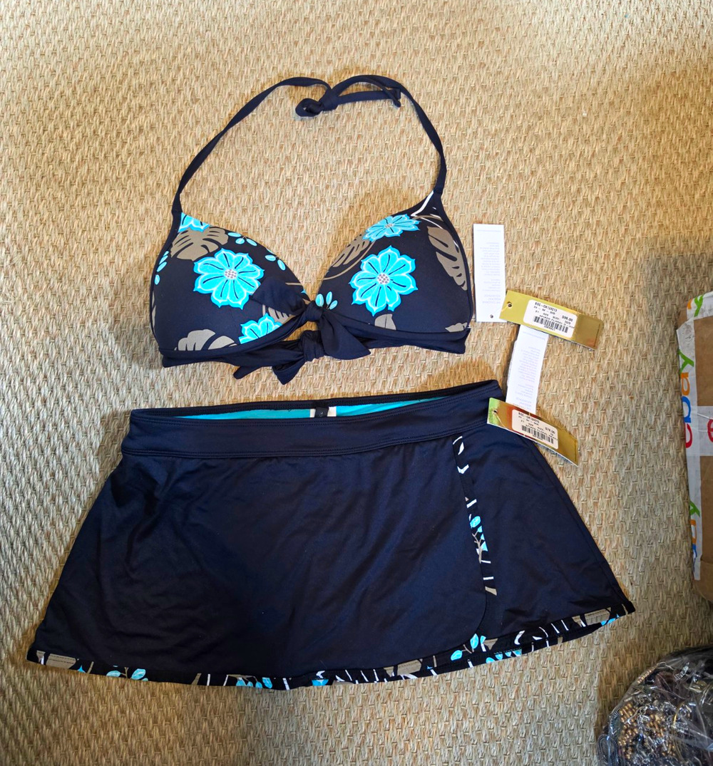NWT Bellasol Spiked Floral 2-Piece Bikini Top Swim Skirt Black Blue 10 D Cup